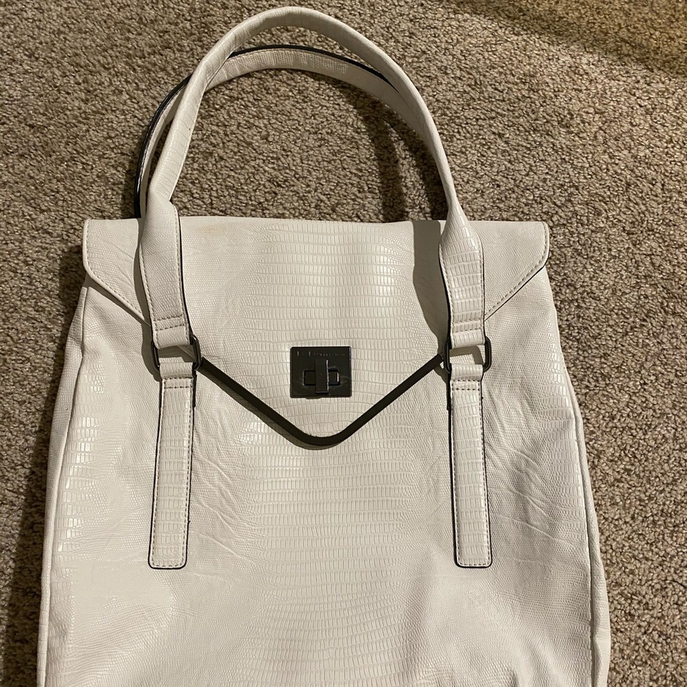 Various purses - Picture 2 of 8